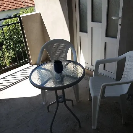 Apartment Kustudic Tivat Exterior photo